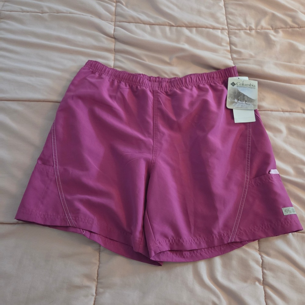Columbia Womens Magenta Pink Hiking Cargo Shorts AL4368 Size Large NWT
